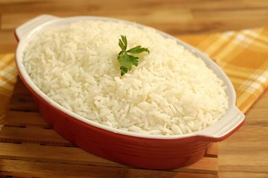 Arroz branco cozido