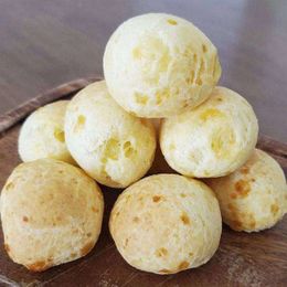 Pão de queijo tradicional Forno de Minas