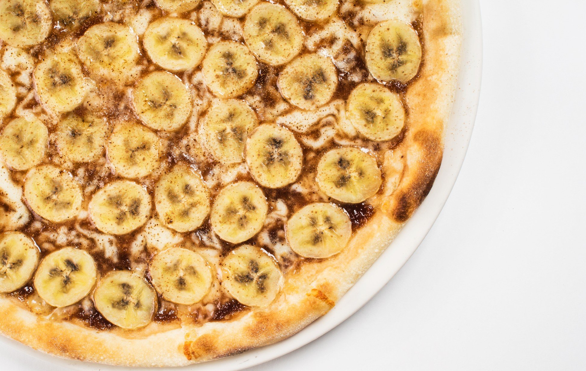 Receita de Pizza de banana com chocolate, 179,83 calorias por porção