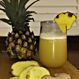 suco de abacaxi com gengibre