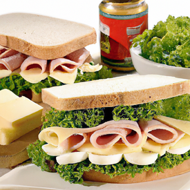 Sanduíche Natural com presunto, queijo e ovo