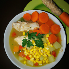 Sopa de frango com legumes 