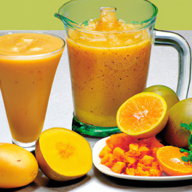 suco de laranja, manga e ameixa