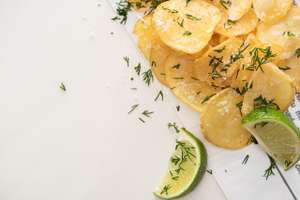 foto da receita Batatas crocantes com orégano e limão