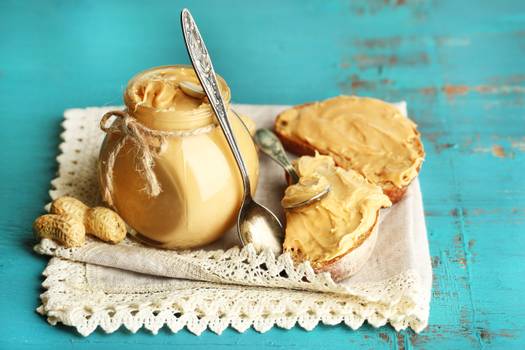 Pasta de amendoim ajuda a emagrecer?