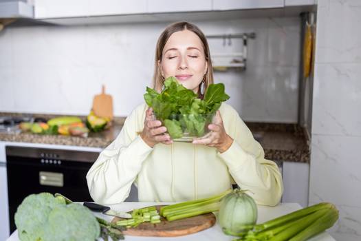 Mindful Eating: O método que ensina a comer de forma consciente
