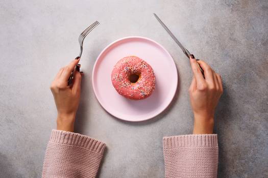 O que significa comer com moderação?