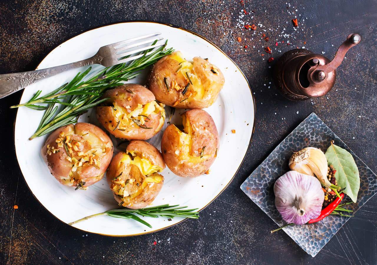 Receita de batata recheada com legumes