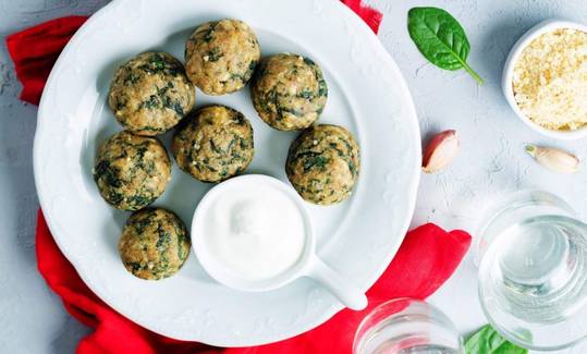 Receita de bolinho de espinafre assado