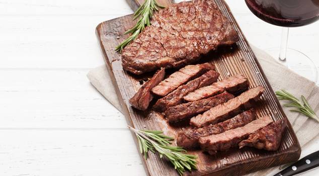 Carne vermelha: Benefícios e riscos do consumo excessivo