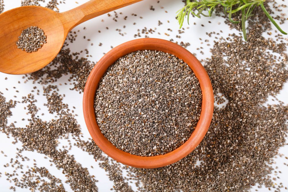Chia: Benefícios da chia, receitas e como ajuda a emagrecer - Vitat
