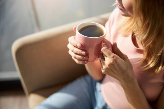Beber café antes do exercício físico faz bem?