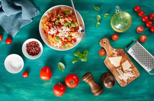 Receita de fusilli integral ao molho de beterraba