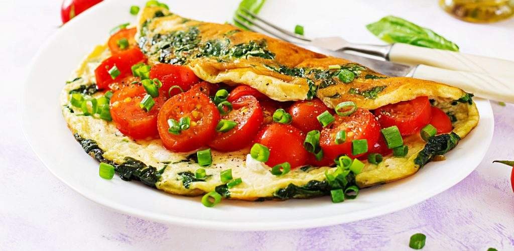 omelete café da manhã saudável