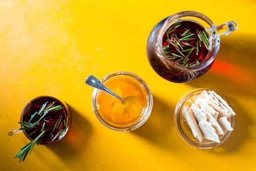 Alecrim: Benefícios para a saúde e como preparar o chá
