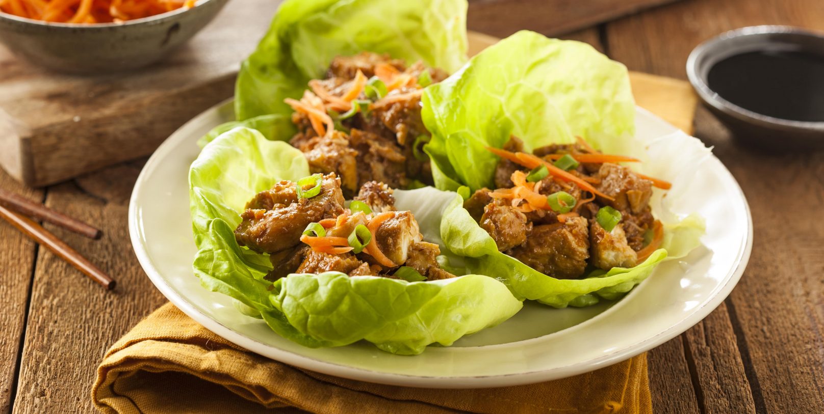 Receita de wrap de alface com frango