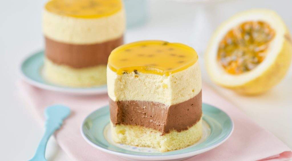 mousse de maracujá e chocolate low carb