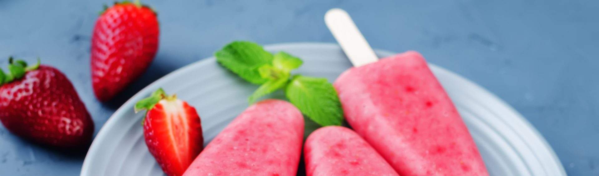 picolé de morango e banana