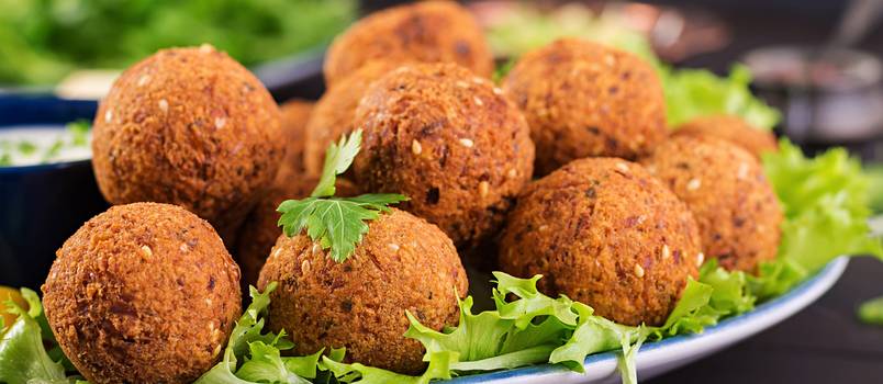 Falafel é saudável? Saiba mais sobre a receita árabe