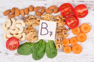 Biotina: Vitamina B7 tem benefícios para cabelos, pele e unhas