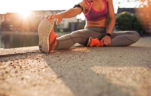 Esticar as pernas pode melhorar a saúde cardiovascular, diz estudo