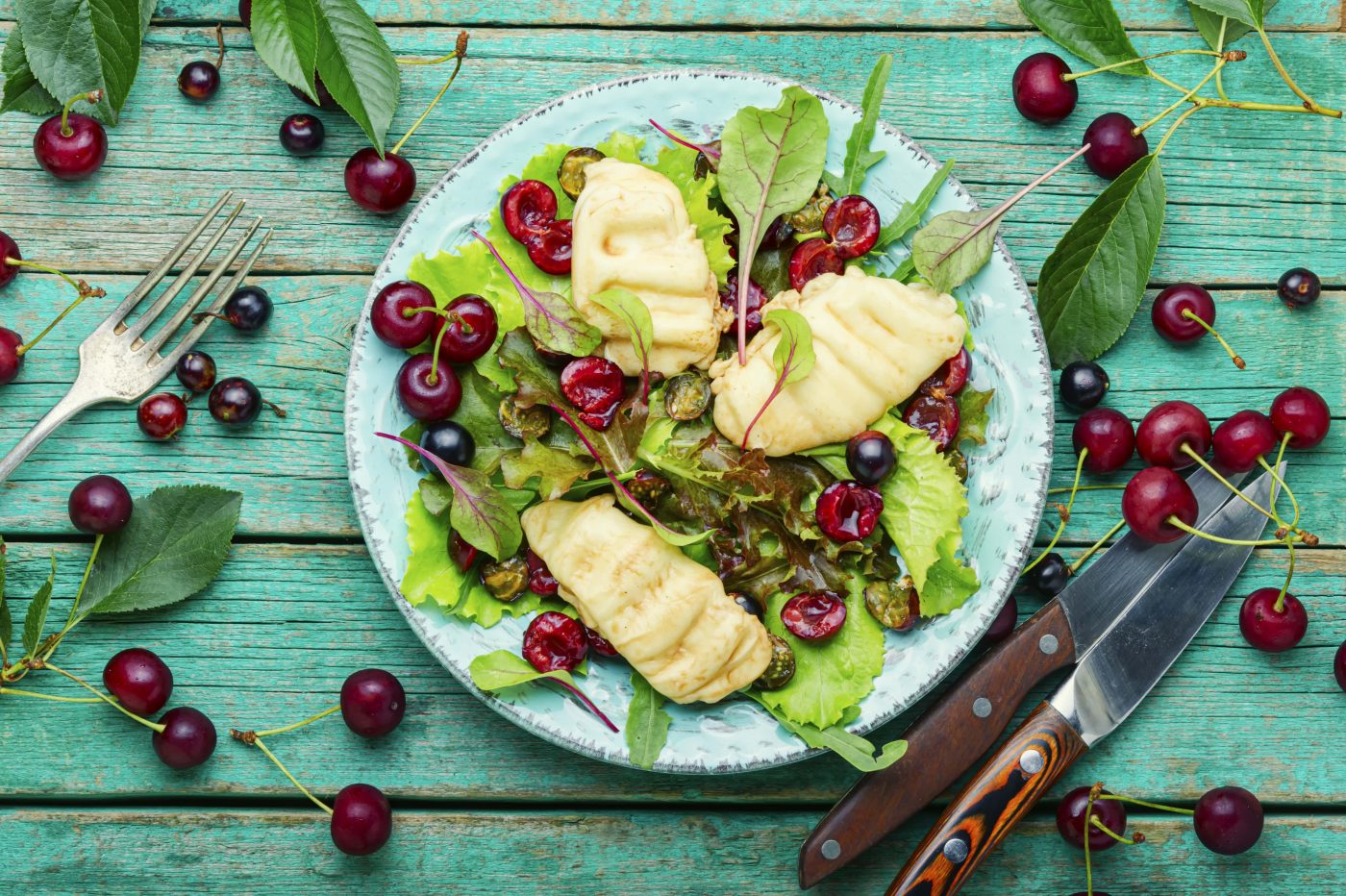 Vai almoçar salada? Como fazer do prato uma refeição