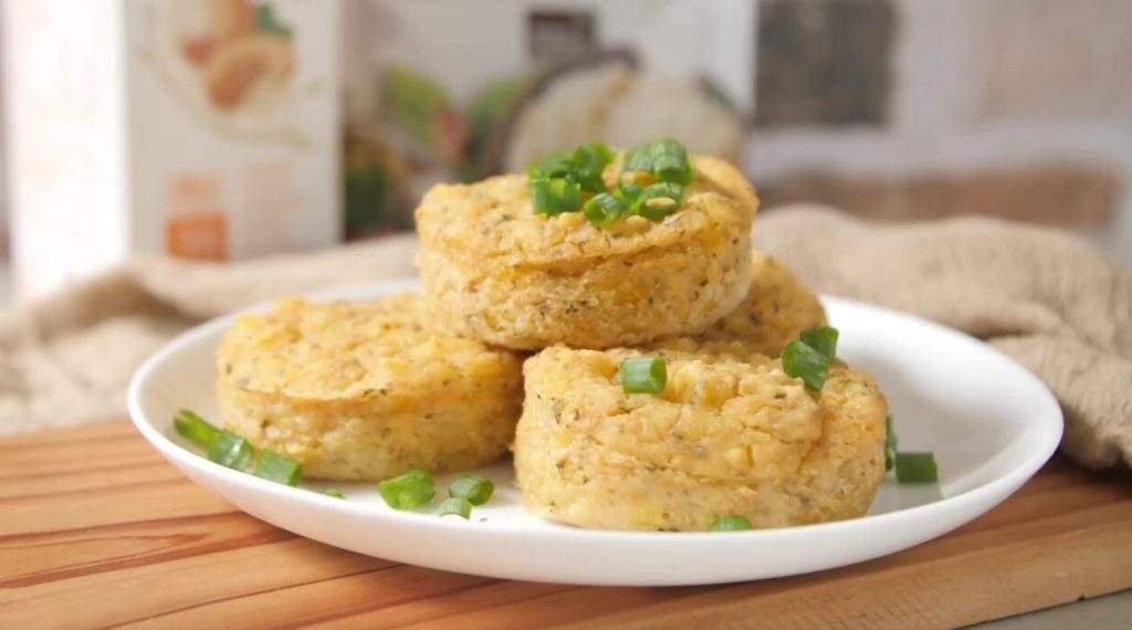 Muffin vegano de mandioquinha com quinoa