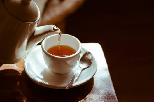 Chá de cevada: Conheça os benefícios da bebida