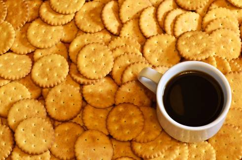 Biscoito água e sal é mesmo saudável? Entenda