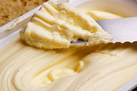 Margarina: Como é feita a margarina vegetal? Faz mal?