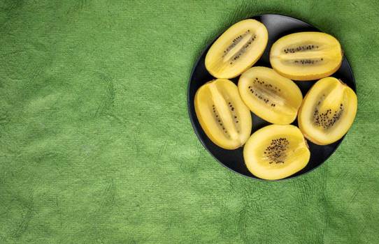 Kiwi amarelo: Benefícios da fruta rica em vitamina C
