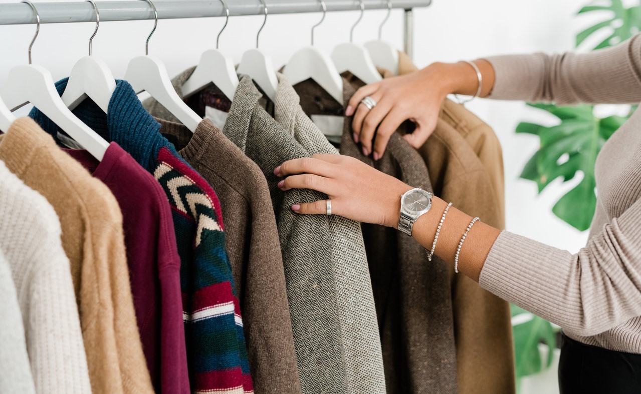 Dopamine dressing: Como a roupa influencia no bem-estar