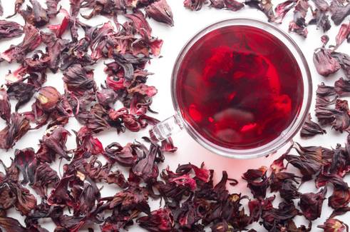 Chá de hibisco com canela emagrece? Para que serve?