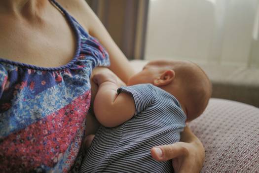Aleitamento materno: Tudo o que você precisa saber sobre amamentação