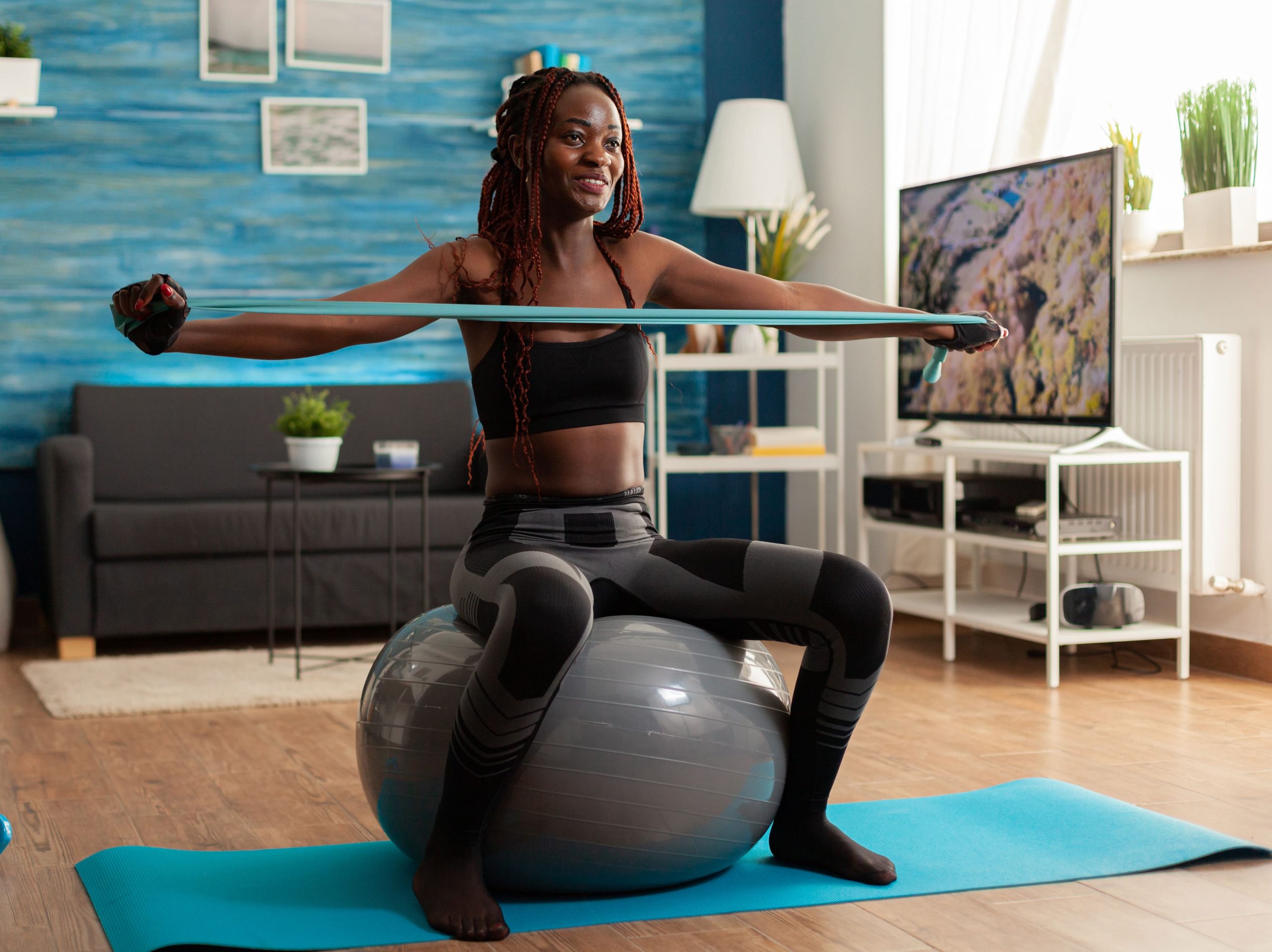 Treino para braço com elástico: Veja os melhores exercícios