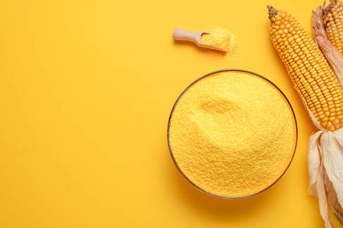 Farinha de milho: Como é feita e receitas com o alimento