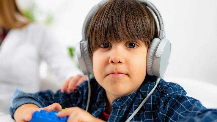 perda auditiva em crianças