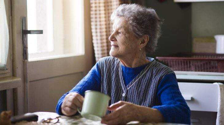 como adaptar a casa para idosos