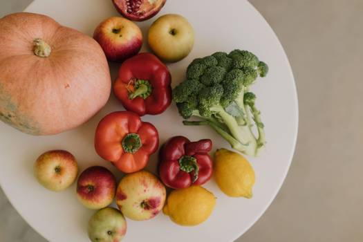 Quantas frutas e vegetais devemos consumir por dia?