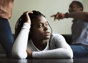Pais abusivos: Como identificar o abuso e lidar com a situação?