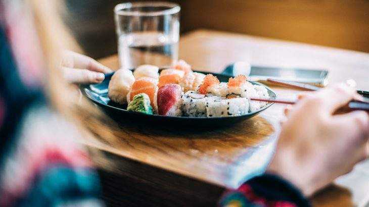 grávida pode comer comida japonesa
