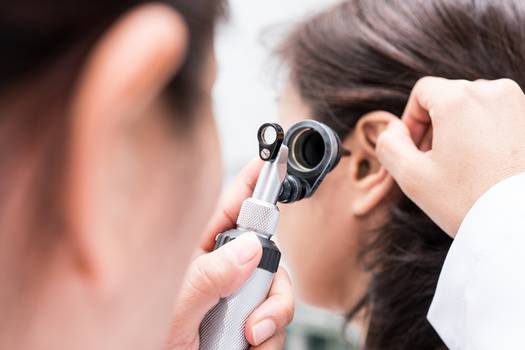 Hipoacusia: veja sintomas e tratamentos da perda auditiva