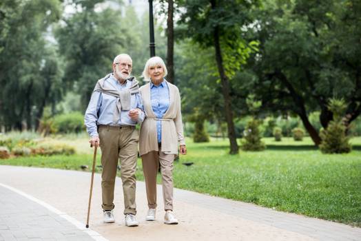 Lentidão ao andar prediz risco de incapacidade funcional em idosos