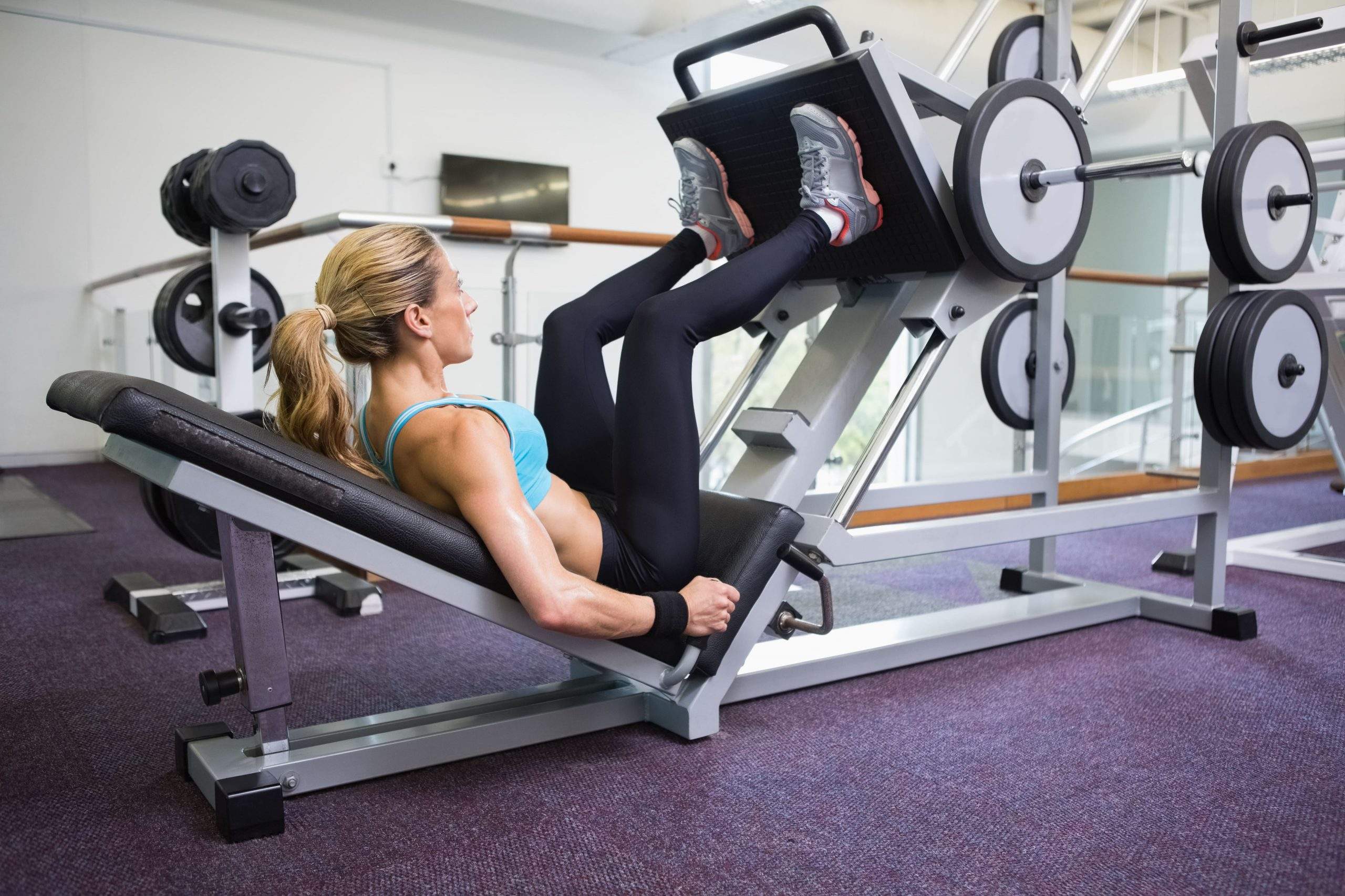 Leg press: como evitar os erros mais comuns e fazer o exercício do jeito  certo