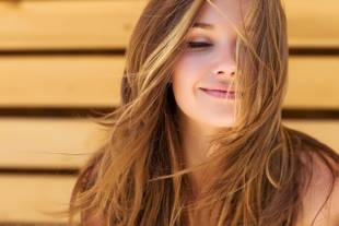 Canela no cabelo: para que serve, benefícios e como usar