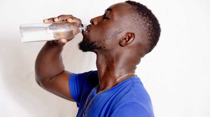 beber água é importante