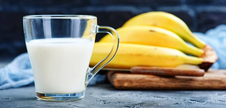 Leite de banana: benefícios e como fazer em casa
