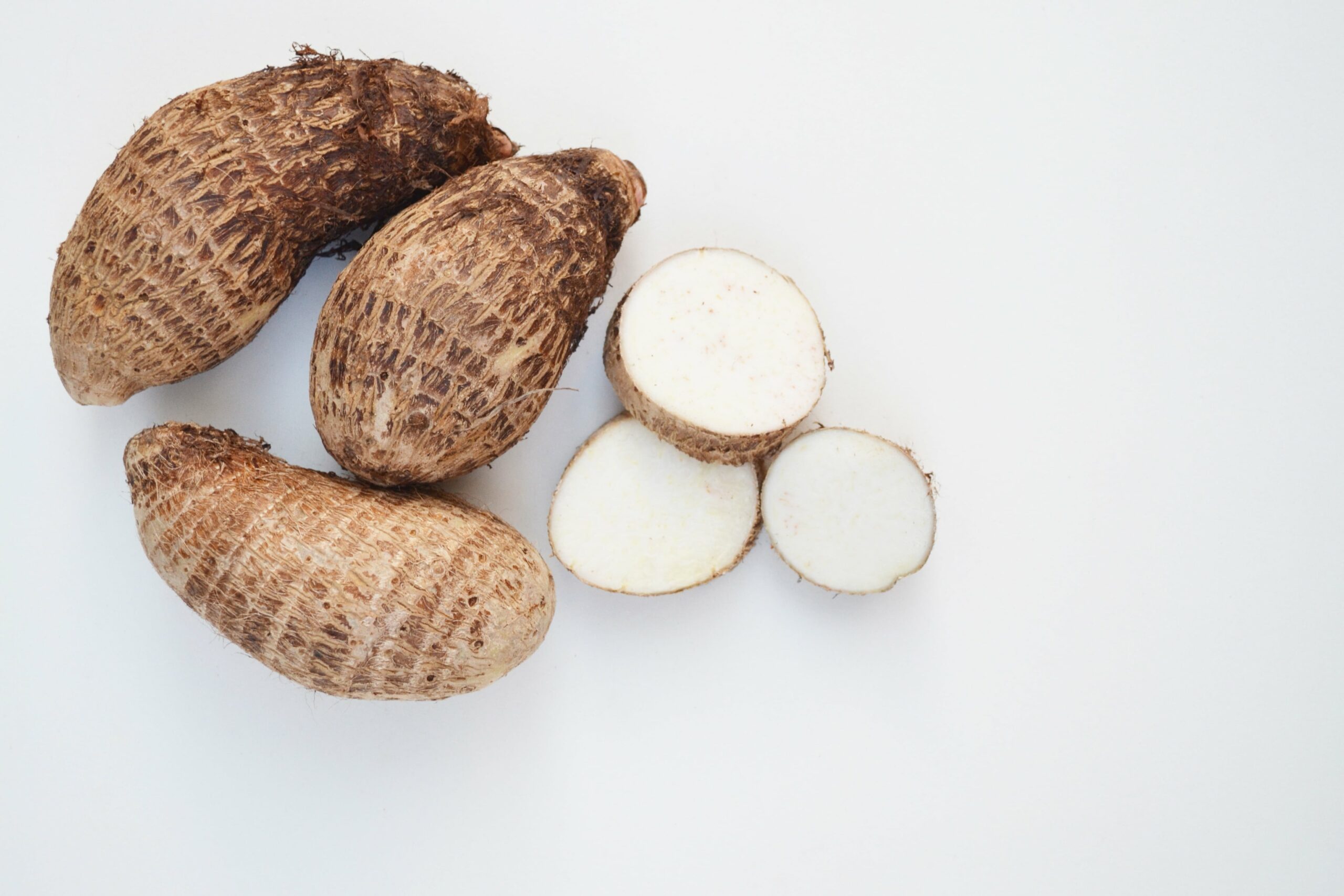 Chá de casca de inhame: benefícios e como preparar