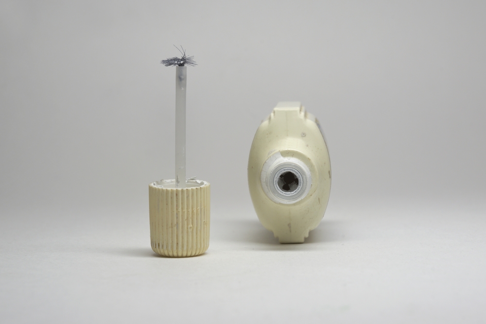 Cheirar pó de corretivo e os riscos da nova “trend” entre adolescentes