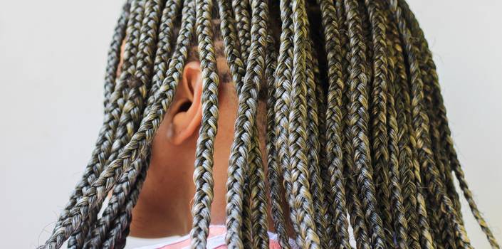 Box braid prejudica o cabelo natural: mito ou verdade?
